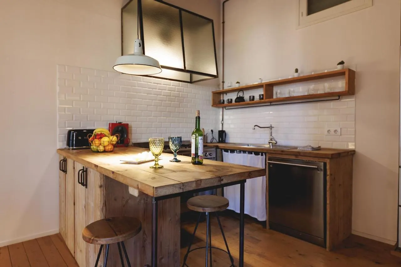 Bravissimo Carrer Nou, Cosy 2-Bedroom Apartment Girona